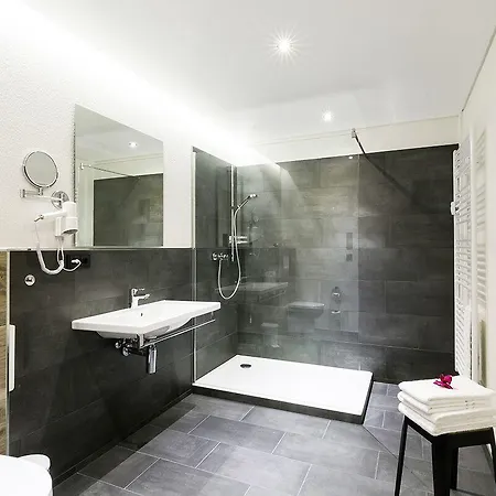 Bahnhof-erzingen, Hotel, Coffee&more
