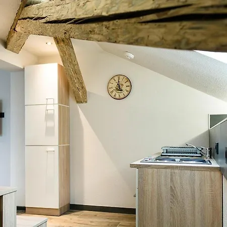 Bahnhof-erzingen, Hotel, Coffee & מלון Erzingen