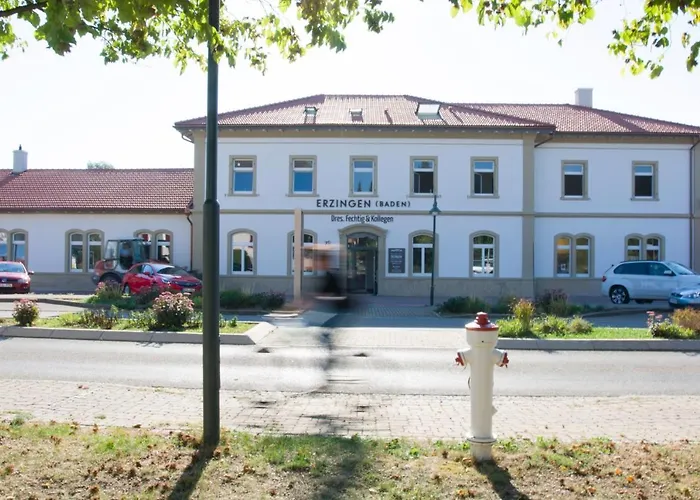 Bahnhof-erzingen, Hotel, Coffee & Hotel