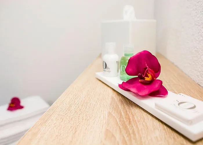 Bahnhof-erzingen, Hotel, Coffee &